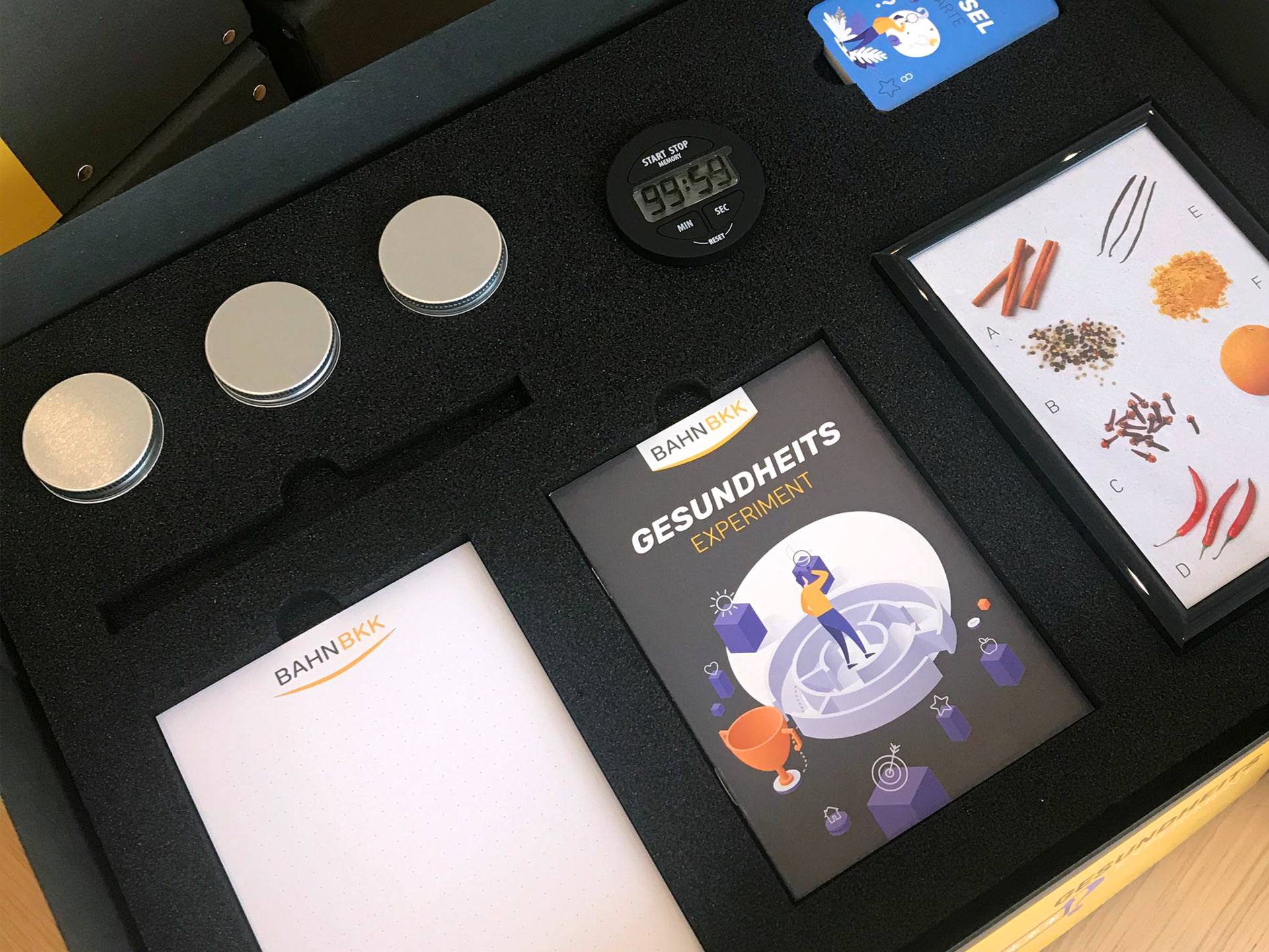 Ansichten: Materialien (BAHN-BKK) – Hidden Case